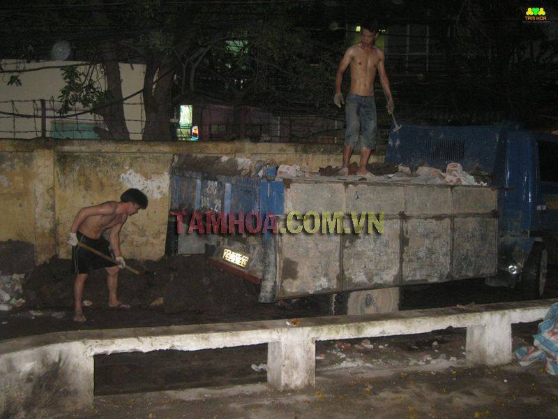 Phá dỡ nhà cũ tại Lê Đức Thọ - Nam Từ Liêm - Hà Nội