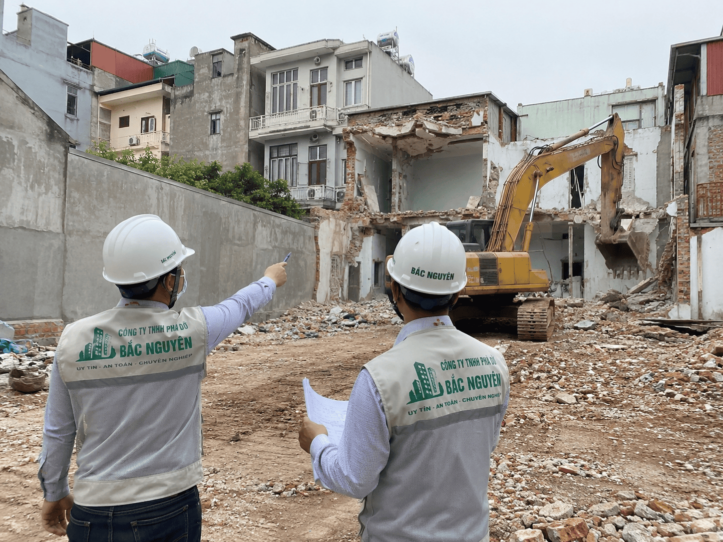 Đơn vị phá dỡ công trình Hà Nội khảo sát hiện trạng